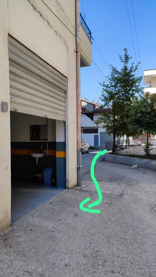 Lolu Apartment Plus Privat Parking Vlorë Exterior foto