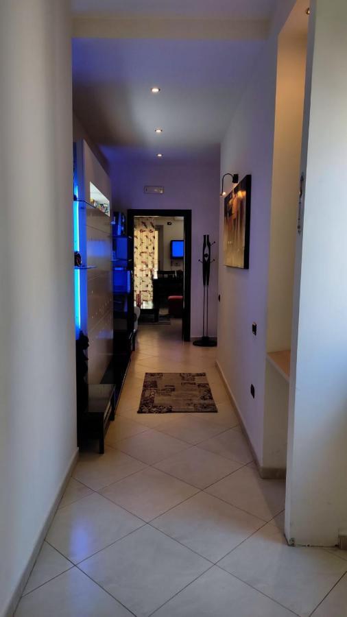 Lolu Apartment Plus Privat Parking Vlorë Exterior foto